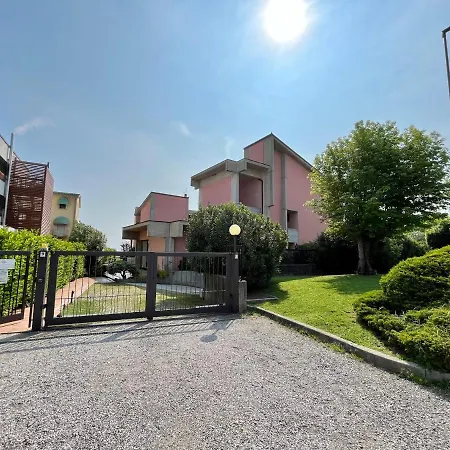 Lägenhetshotell Virgilio 3*