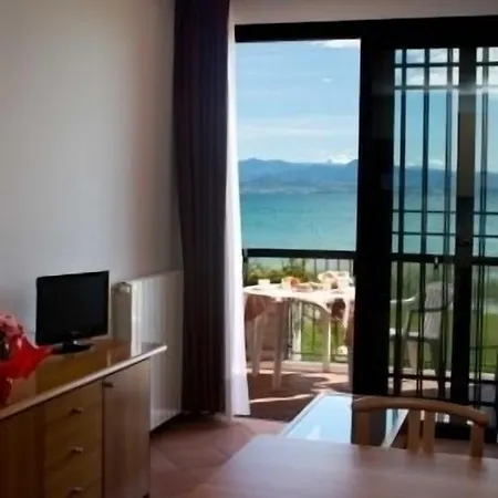 Virgilio Hotel apartamentowy 3*